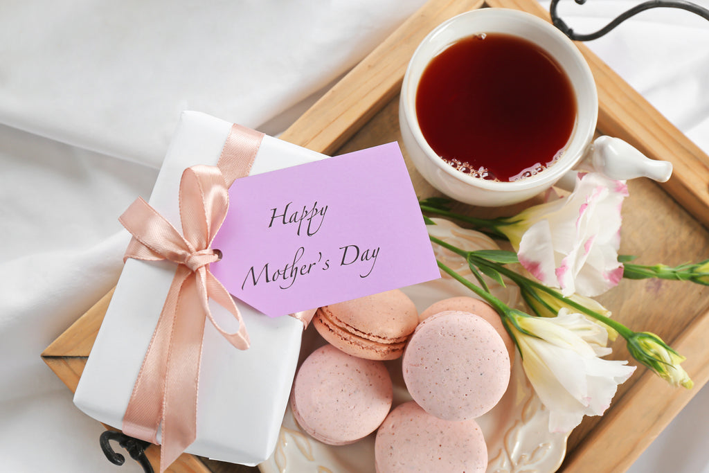 ❤️💐 Let's Celebrate Our Wonderful Moms and Grandmas! 🫖🌹